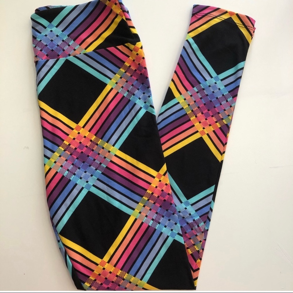 NWOT LuLaRoe Leggings - Size OS (2-10)